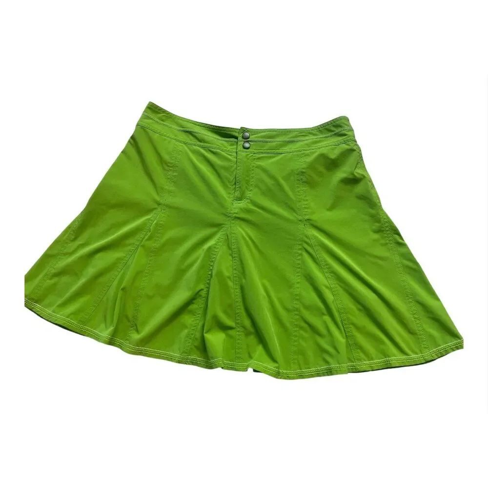 Title Nine activewear skort line green sz 10